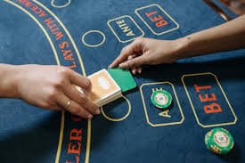 Filipino player placing a sports bet on mobile with GCash payment